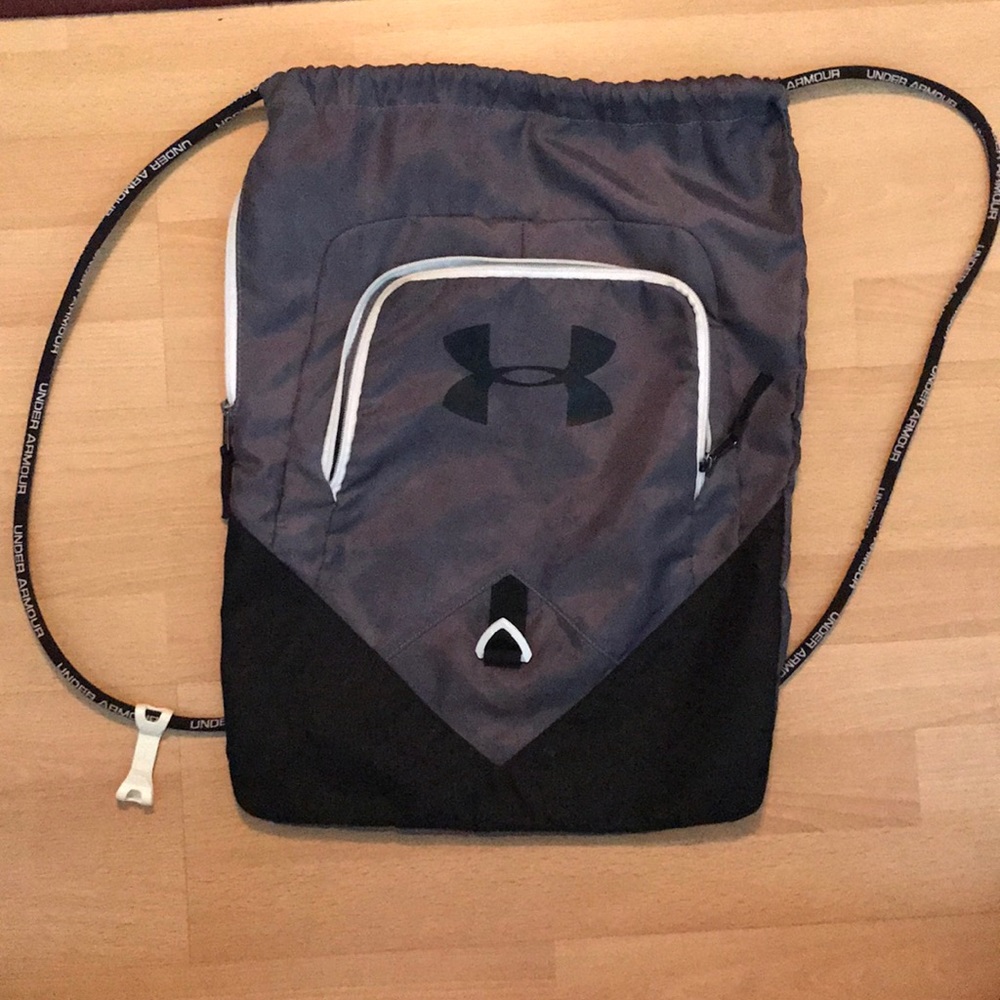 Under Armour Drawstring Bag